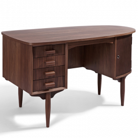 Leon Desk